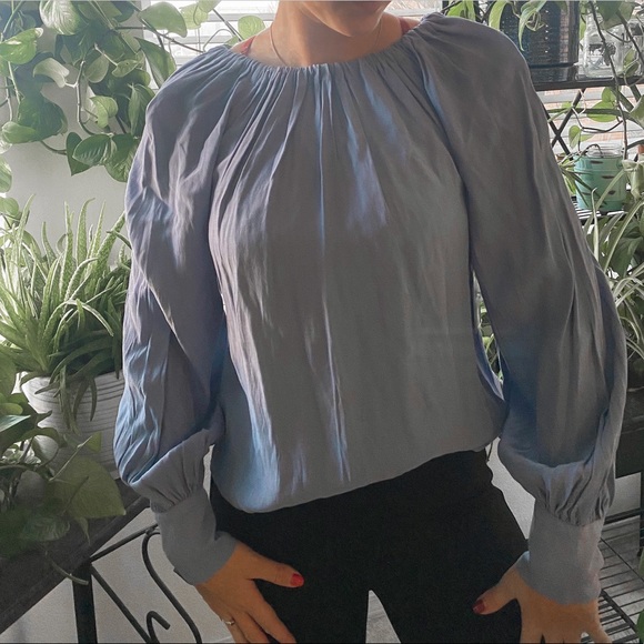 Light blue flowy long sleeve shirt small - Picture 2 of 3